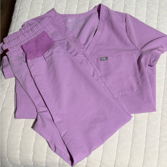 Figs Pants - Figs Women's "Dusk" Lavender Set